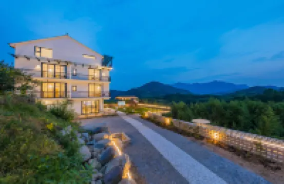 桐廬遠空山野度假民宿（OMG心跳樂園店）