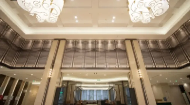 Zijinyuan Grand Hotel