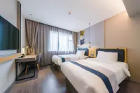 如家商旅酒店（上海長風公園大渡河路地鐵站店） 鄰近鯊魚甬道的酒店