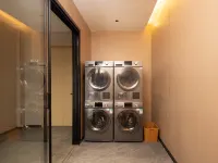 Qingcheng Hotel (Huizhou Ancient City Branch, Jixian County) Hotels in She County