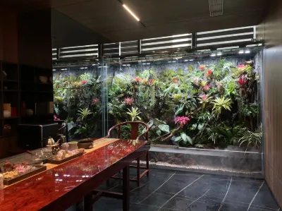 Shihuayijing Hotel Hotels near Kunming Railway Station