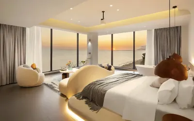 Dinglong Bay Ocean Kingdom Full Sea View Holiday Apartment