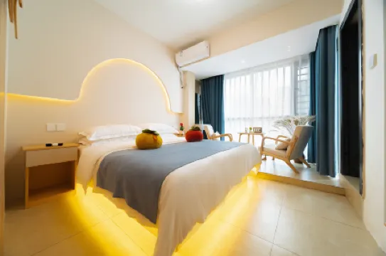 Shanyucheng Bed and Breakfast Отели рядом со станцией Zhangjiajie West Station