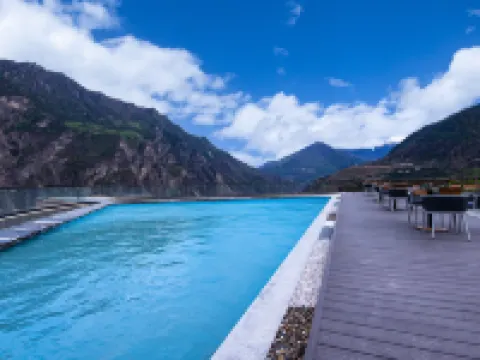 暮山映雪·私湯別院（丹巴甲居藏寨店） 丹巴酒店