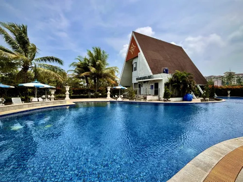 Nemuru Villa Ubud Anyer فنادق في أنيار