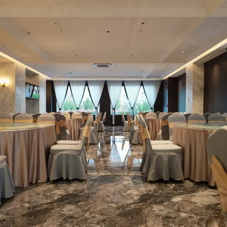 BERRL ORIENTAL HOTEL