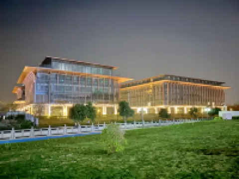 LN ตงฟาง เกาะฉางโจว กว่างโจว (ศูนย์การศึกษาแห่งใหญ่ กว่างโจว) โรงแรมใกล้เกาะฉางโจว