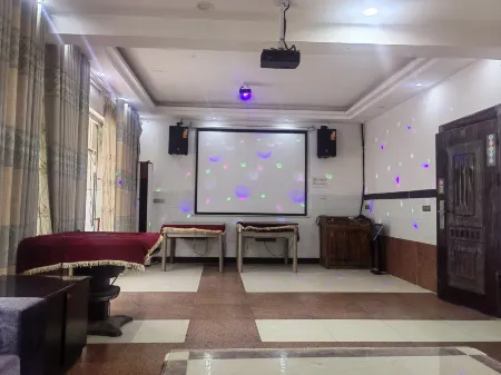 Linshuiyan Daxu Farmhouse