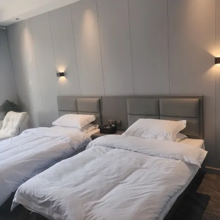 Taoli Downtown Homestay