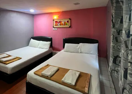 ARK RAWANG BUSINESS HOTEL Отели в г. Раванг