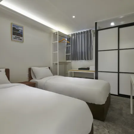 Eight Rest Hostel Myeong-dong