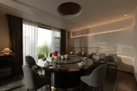 Sanji Liulu Holiday Homestay in Shangri-La City (Dukezong Ancient City Store)