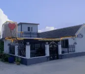 Sanmianhai Homestay (Rongcheng Chengshantou Motianling Branch) Hotels near Motianling