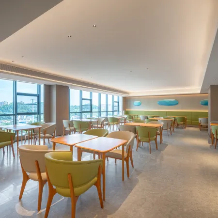 JI Hotel (Shaoyang Railway Station)