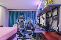 Quanzhou Xingchi E-sports Homestay (Nan'an Guanqiao) - parking