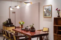 Jianshui Shaokang Zitao Chinese Inn (Zitao Street) - خدمة نقل من وإلى المطار