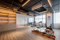 Elong Hotel (Nan'an Sports Center Branch - 4-Star