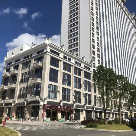 Taining Yueji Light Luxury Homestay