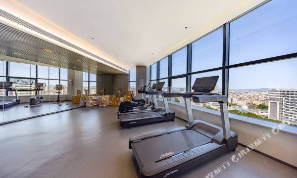 UrCove by Hyatt Guangzhou Huadu Baiyun International Airport
