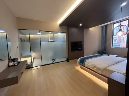 Runze Business Hotel