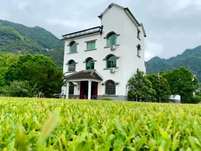 She · Shanfeng Homestay
