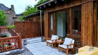 Erma Renjia Guesthouse Hotels near Taoping Qiang Village