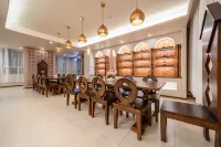 Katyusha B&B (Turks Bagua City Away Street Store)