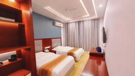 Sanyuan Sanjia Express Hotel Отели рядом с достопримечательностью «Sanyuan City God Temple»