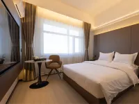 Moore Hotel (Panjin Shifu Street) Hotels in Panjin