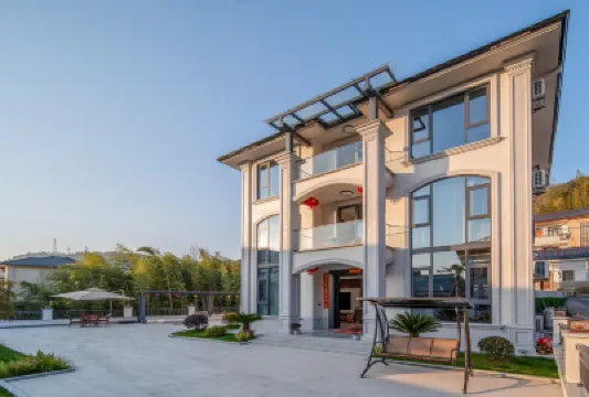 桐廬禾下居·禾下Standing·親子度假民宿（OMG心跳樂園店） 鄰近琴溪香谷景區的酒店