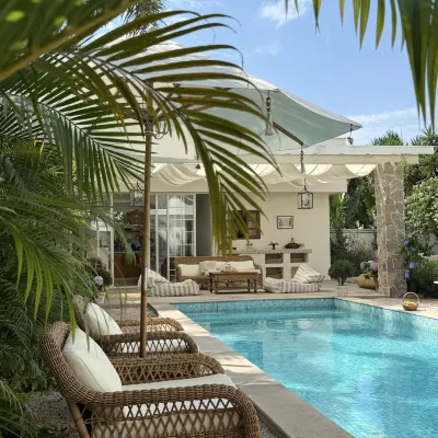 the Cozy Casa Hotels near Siming