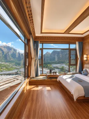 Xizan · Overlooking Sacred Mountain Ultimate zangshi Realm & Scenic Resort Manor