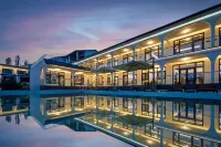 Banshan Yuanye Panoramic Peak View Boutique Stay (Nalati Scenic Area) - Rooftop Pools