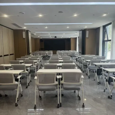 Baima Shengdian Hot Spring Hotel