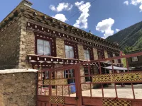 Batang Zhandui Homestay - 2 Sao