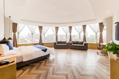 โรงแรมเฮลโล (สถานีรถไฟใต้ดินสนามกีฬา ถนนเหนือลานม้า ฮูฮอต) โรงแรมใกล้มหาวิทยาลัยเทคโนโลยีมองโกเลีย