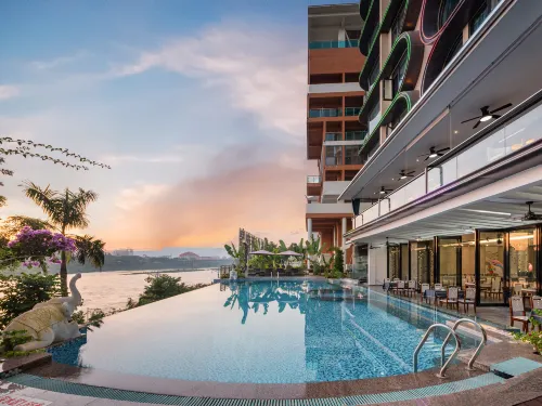 โรงแรมบ่อน้ำพุร้อนริเวอร์วิวเจียงหยู่ วิวแม่น้ำริมแม่น้ำสายแรก - น้ำพุร้อน