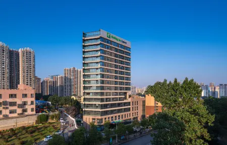 Holiday Inn Express Changsha Shifu(Hexi Wangfujing Store)