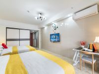 设计师的家酒店式公寓(广州大石地铁站店) - 轻奢豪华景观双床房