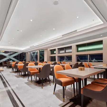 Vienna Hotel (Kaili Stadium)