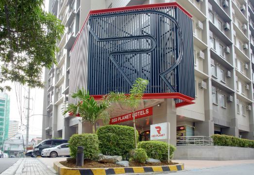 7. 레드 플래닛 마..