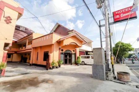 Cempaka Hotel Отели в г. Джокьякарта