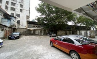 Yunfu Cuihu Hotel