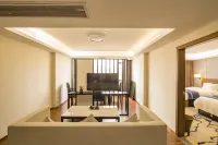 Wengyuan Lanyun Yipin Hotel - Mountain view