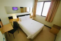 Go Hotels Iloilo Hoteles cerca de SM City Iloilo