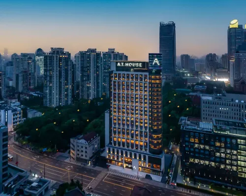 Shanghai Xujiahui A.T.HOUSE Jia Di Hotel Hotels near Xuhui