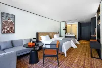 Lailu Minshan Hotel
