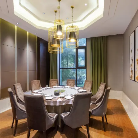 Jinyu Holiday Hotel