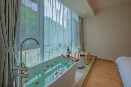 Yunli Shansu (Huangshan Scenic Area Branch) Отели рядом с достопримечательностью «Световой вершина»