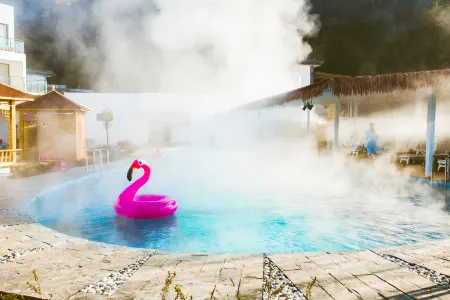 LanTangMuFang Hot Spring homestay Отели в г. Ижуюань